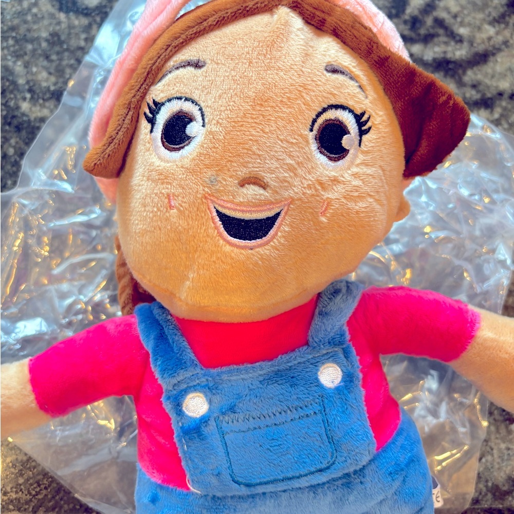 Mrs. Rachel brand new still in plastic talking singing